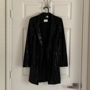 BEAUTIFUL, GLITTERY H&M BLAZER. NEVER WORN, TAG STILL ATTACHED.